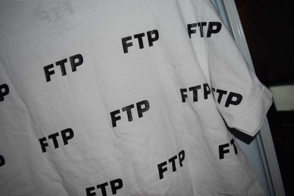 シュプリームFTP FUCK THE POPULATION - Tシャツ/カットソー(半袖/袖なし)