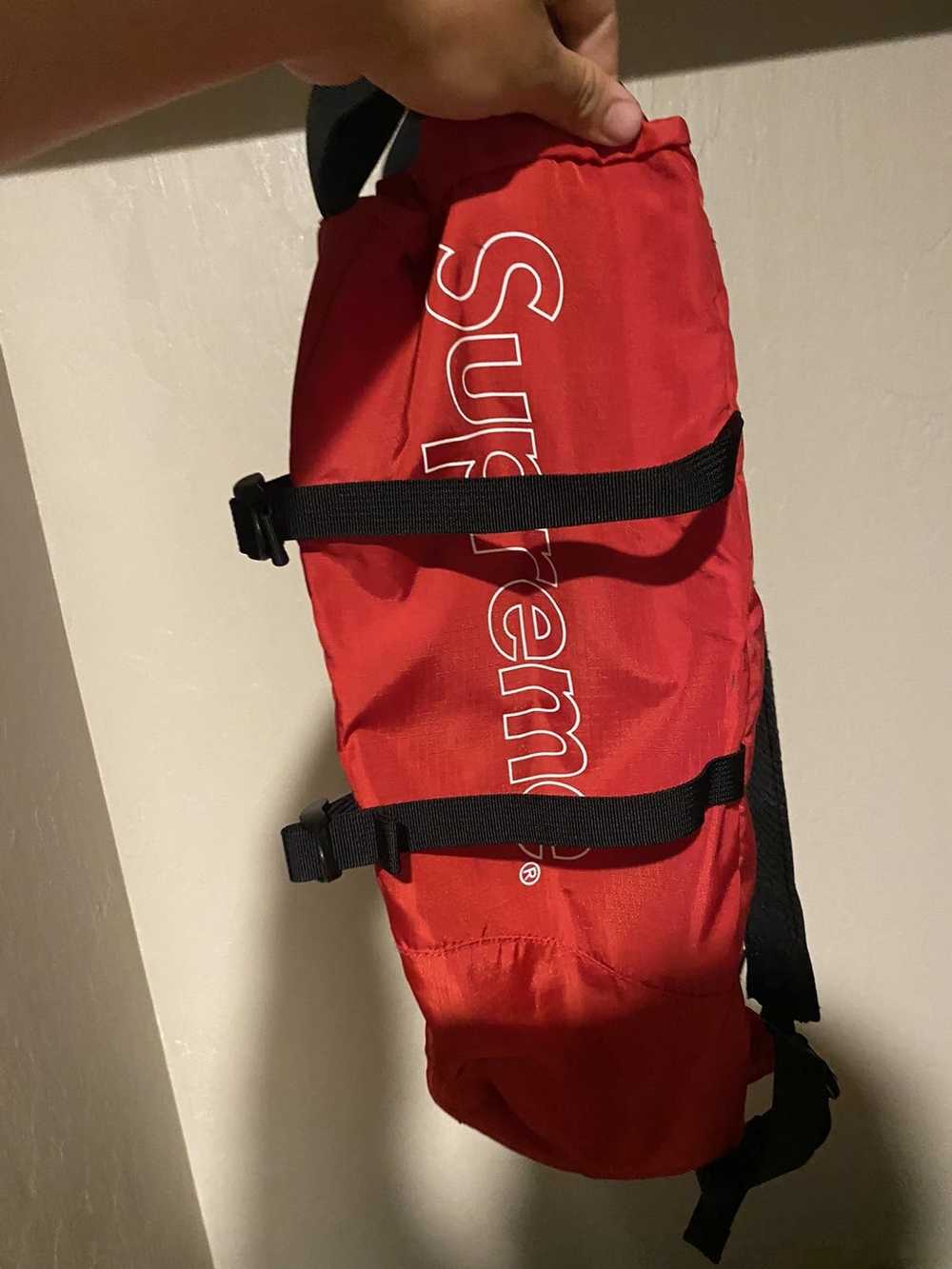 Supreme tote backpack clearance red