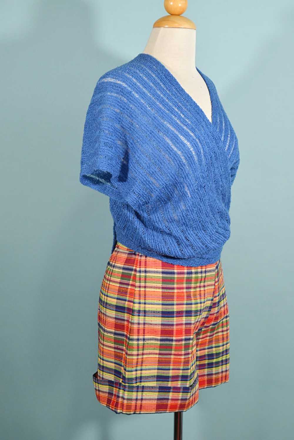 60s/70s Blue Knit Crop Top, Wrap Front M - image 4