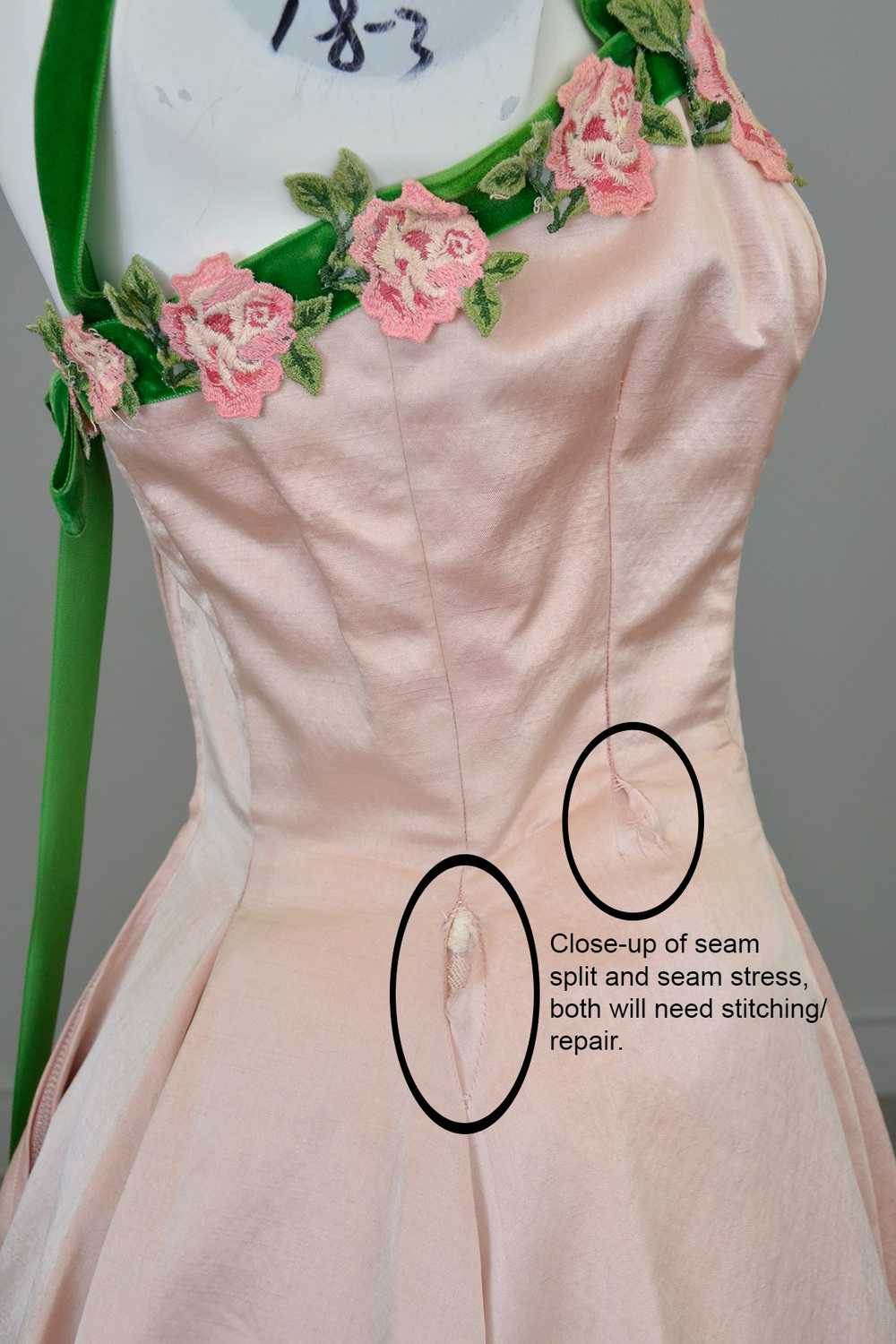 1950s Pale Pink Embroidered Flowers Trim Party Pr… - image 10