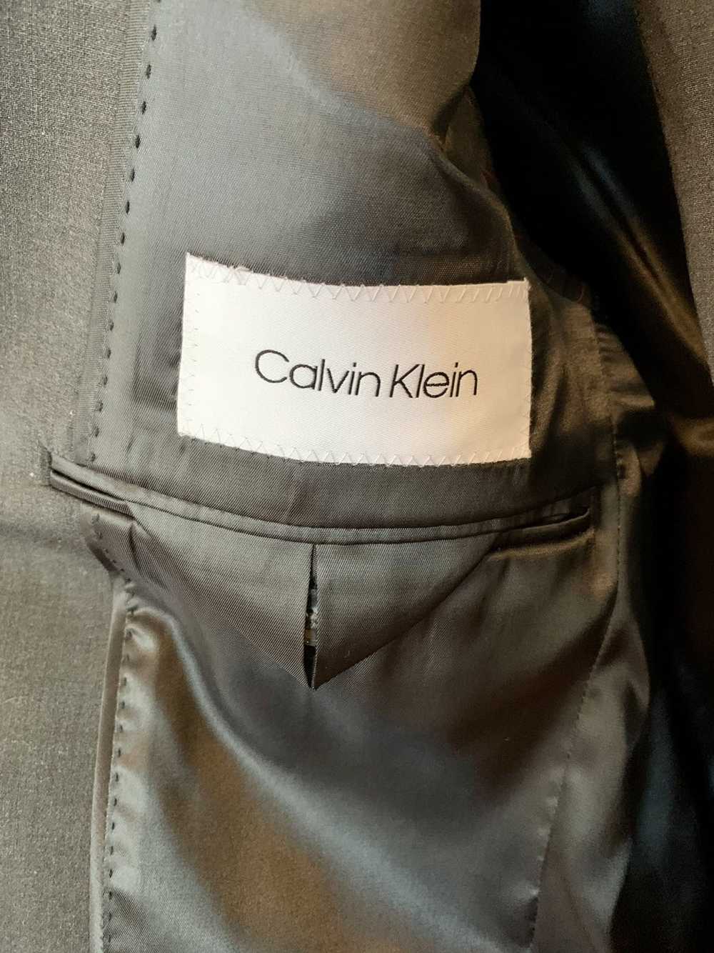 Calvin Klein Calvin Klein charcoal suit 36R slim … - image 3