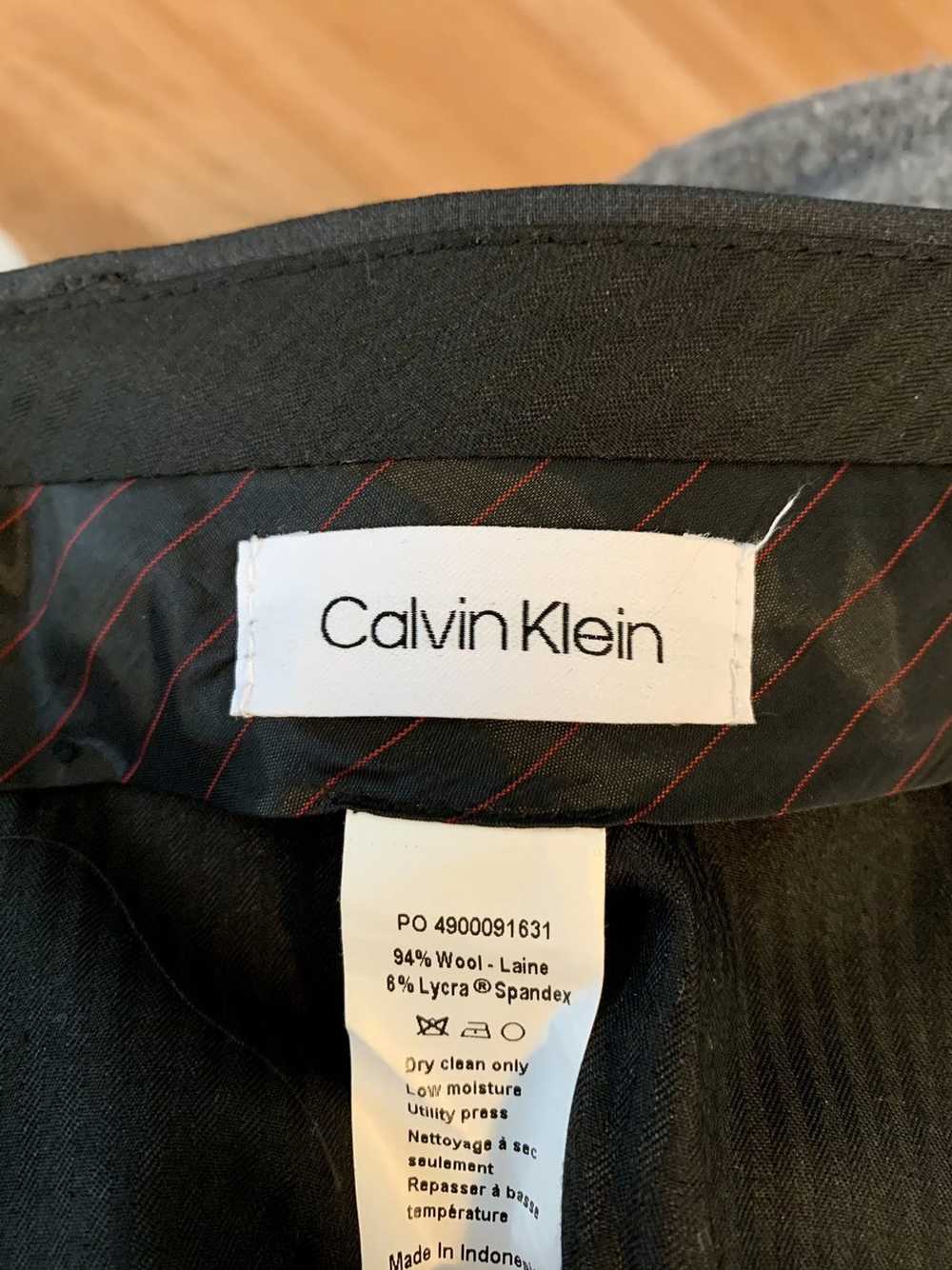 Calvin Klein Calvin Klein charcoal suit 36R slim … - image 5