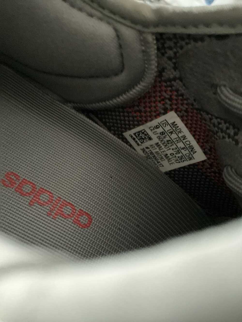 Adidas × Kanye West Yeezy Boost 350 V2 Beluga 2.0… - image 4