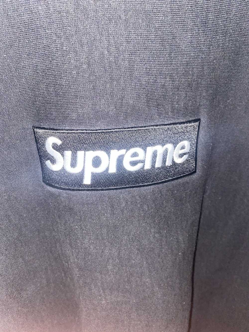 Supreme Box Logo Crewneck - image 2