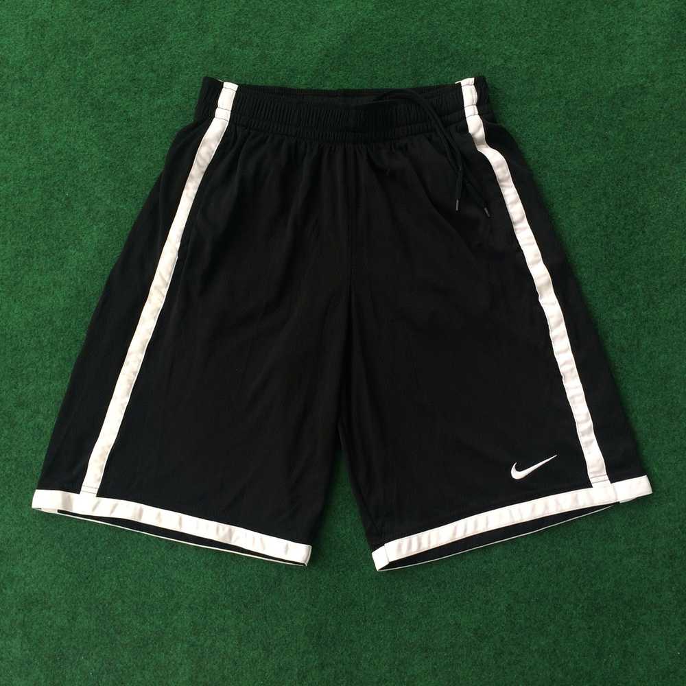 Nike Nike Basketball Short Pant 90s Hip Hop Stree… - image 1