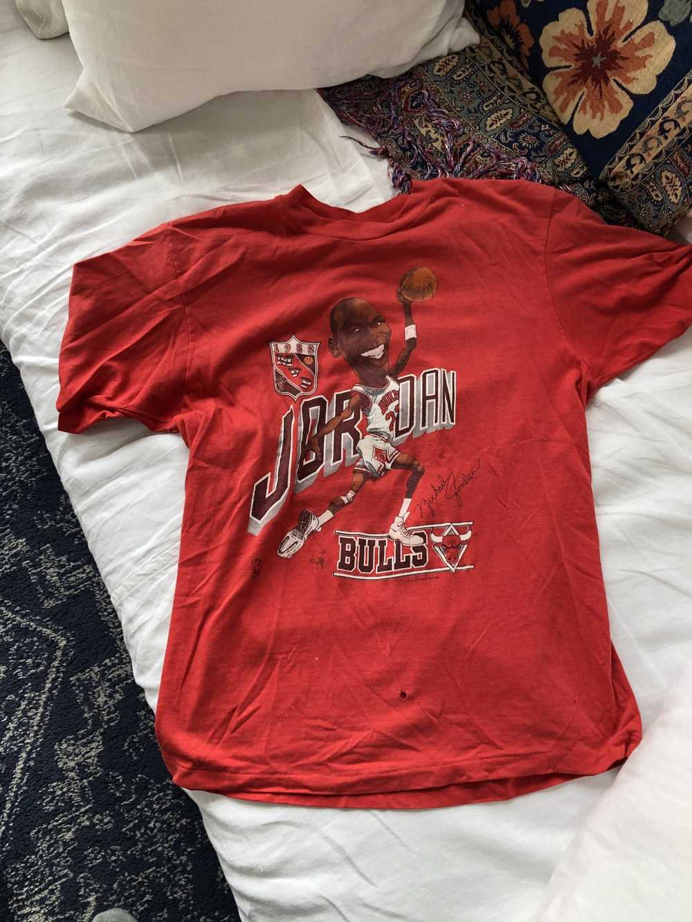 Vintage Vintage Michael Jordan Bulls T Shirt 1988 - image 2