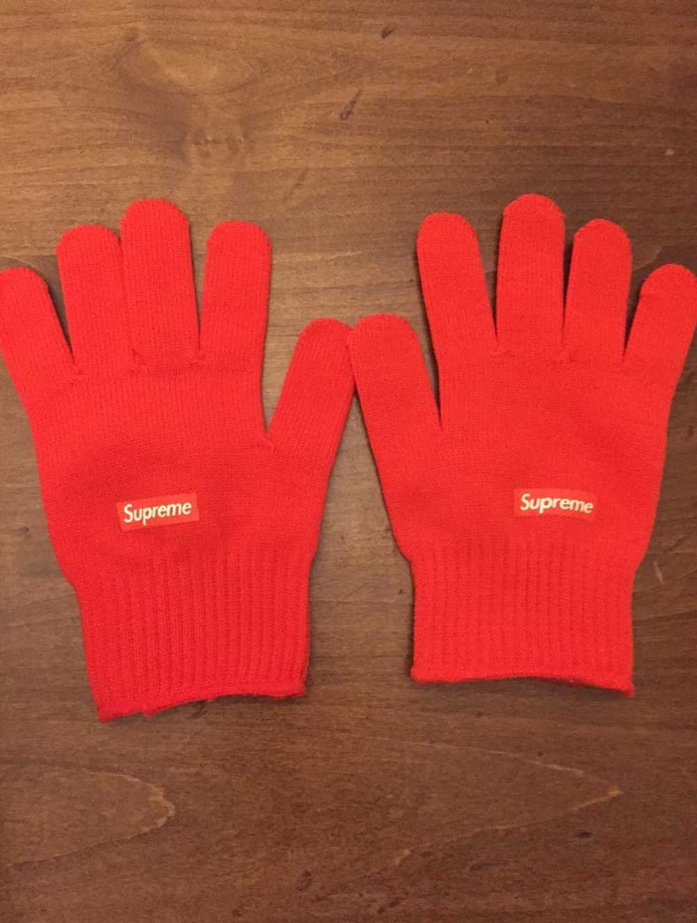 Supreme Supreme 2008 japan only red knit gloves b… - image 1