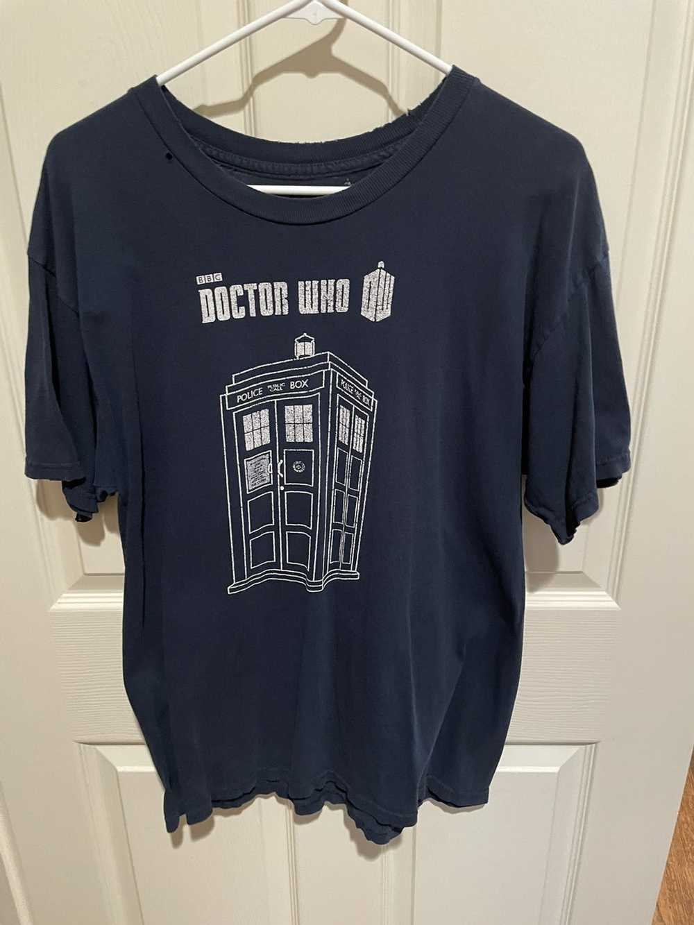 Vintage Vintage Doctor Who BBC Tee / Police T Shi… - image 1