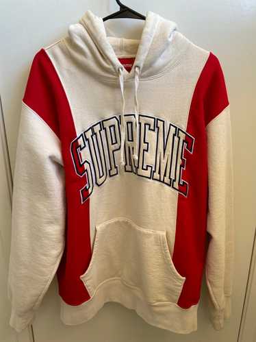 定番HOTPaneled Hooded Sweatshirt/Red パーカー
