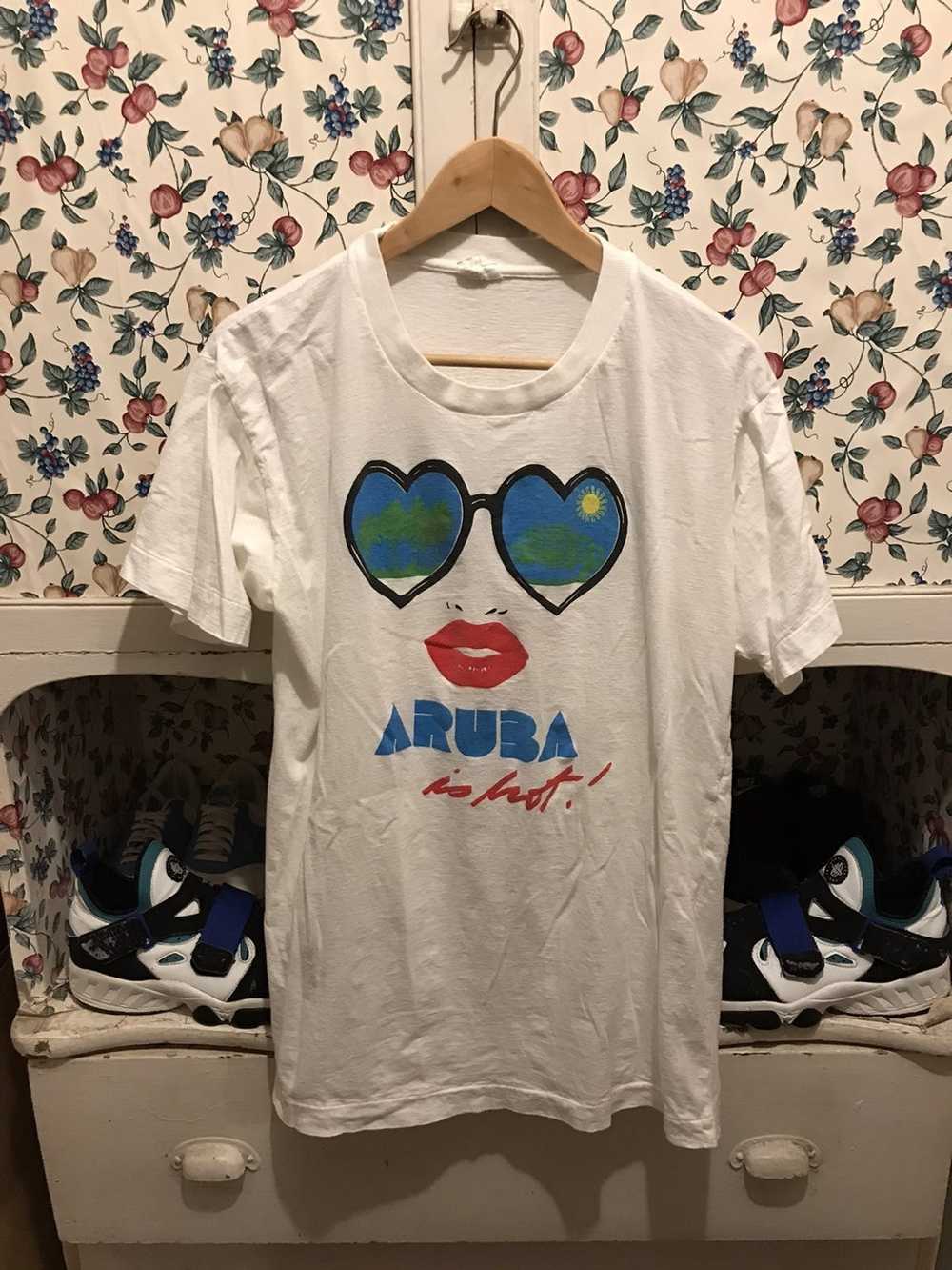 Vintage Vintage 90s Aruba T-shirt - image 1