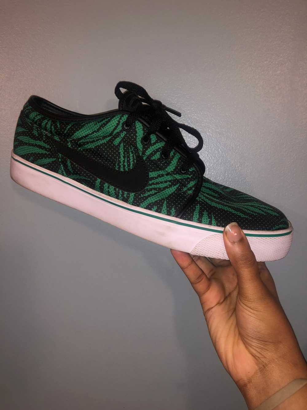 Nike Toki Low TXT Print Lucid Green - image 1