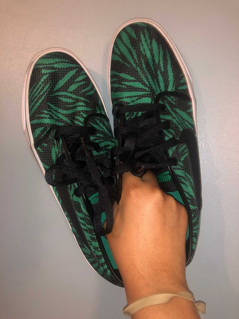 Nike Toki Low TXT Print Lucid Green - image 8