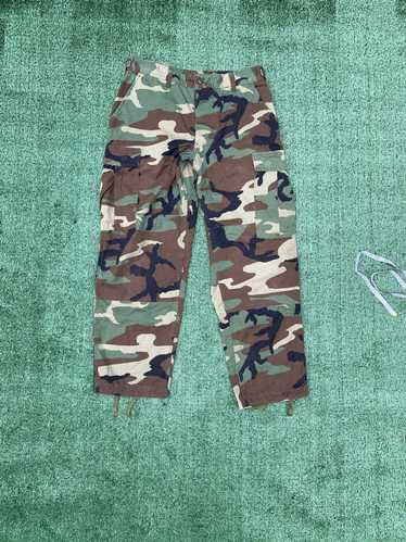 Vintage 90s Camo Army Pants (S/M) – FYRE VINTAGE
