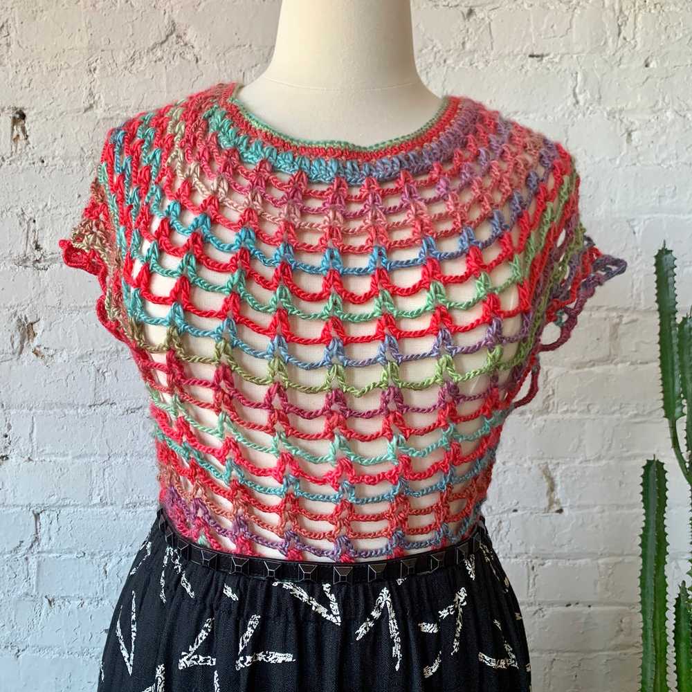 1980s-90s Rainbow Hand Crocheted Hippie Blouse/Co… - image 6