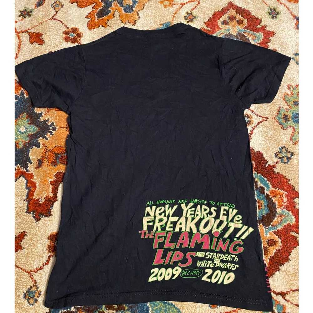 Other The Flaming LIps NYE Freakout Shirt Small - image 3