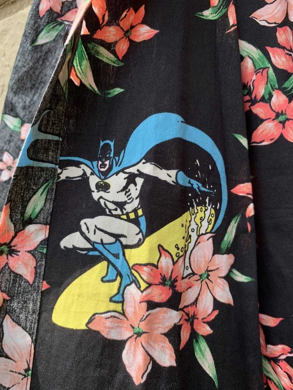 Batman × Streetwear Batman Hawaiian Surf Floral s… - image 3