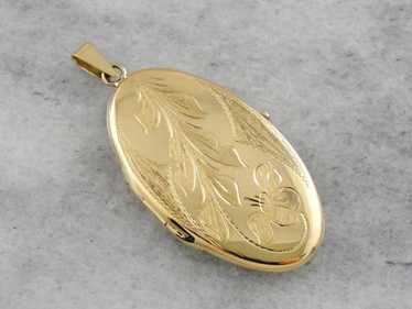 Vintage Yellow Gold Locket with Scrolling Floral … - image 1