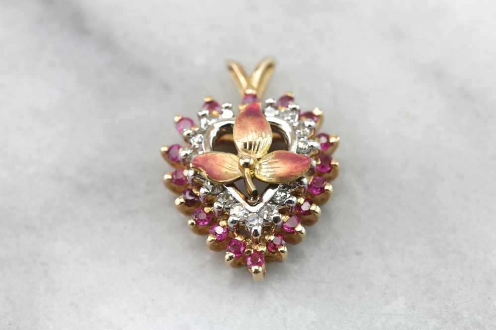 Unbelievable! Feminine and Colorful Pendant with … - image 1