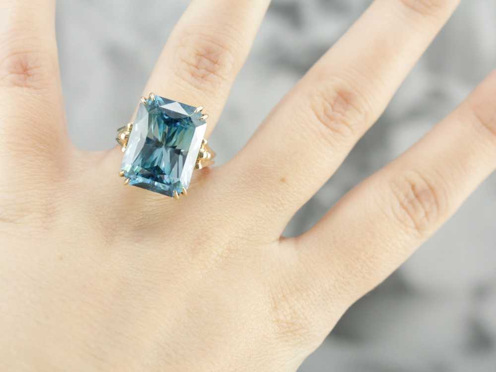 Our Finest Blue Zircon Gemstone, Collector's Qual… - image 4