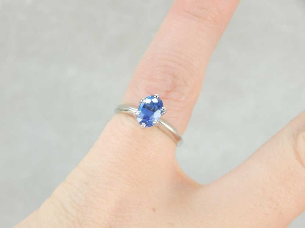 Stunning Oval Sapphire Solitaire Engagement Ring - image 4
