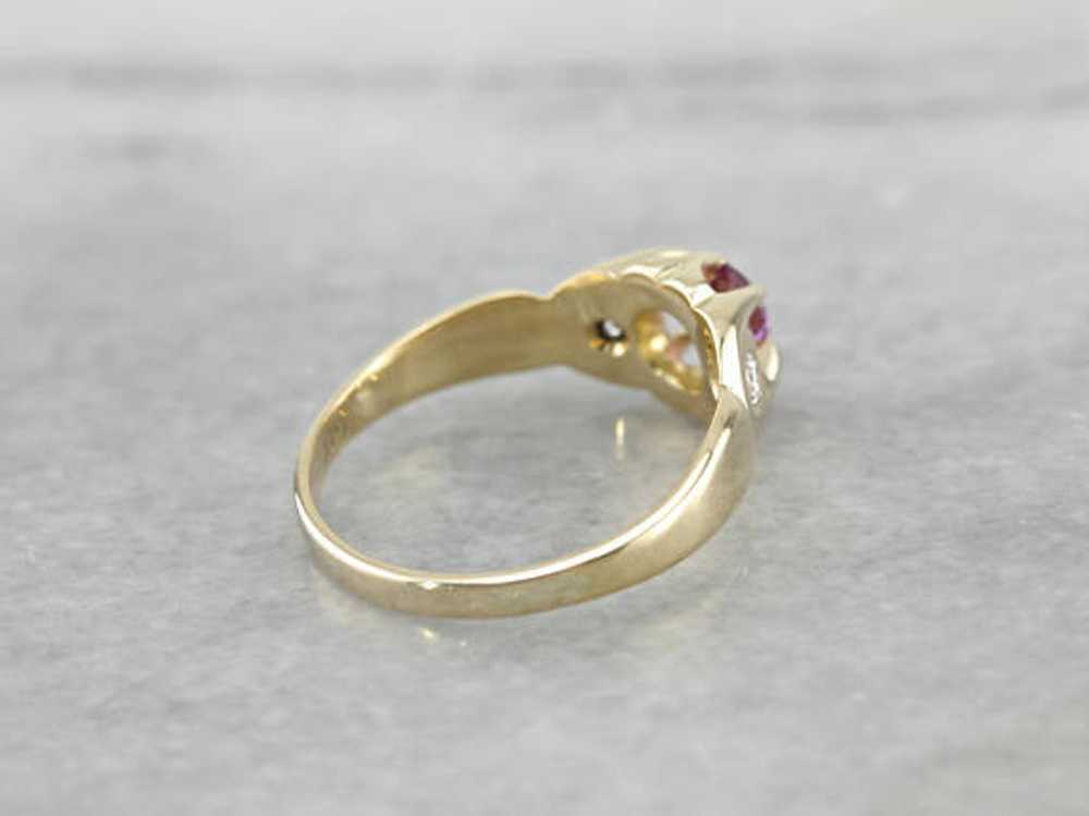Pretty Lilac Sapphire and Diamond Ring in Modern … - image 3