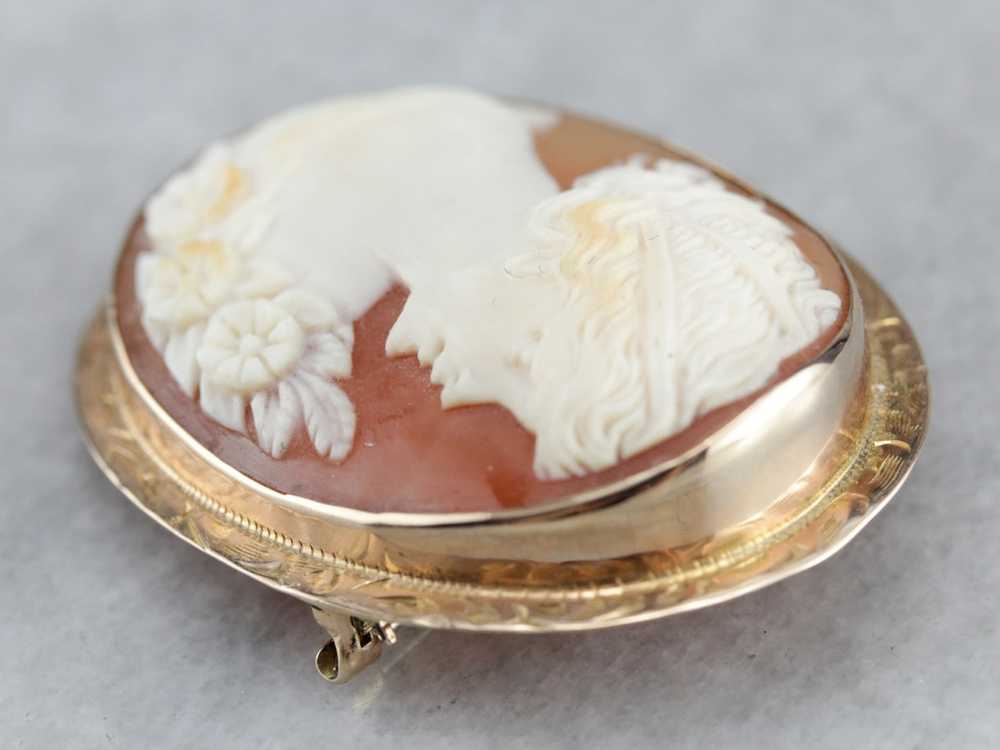 Antique Cameo Gold Brooch - image 4