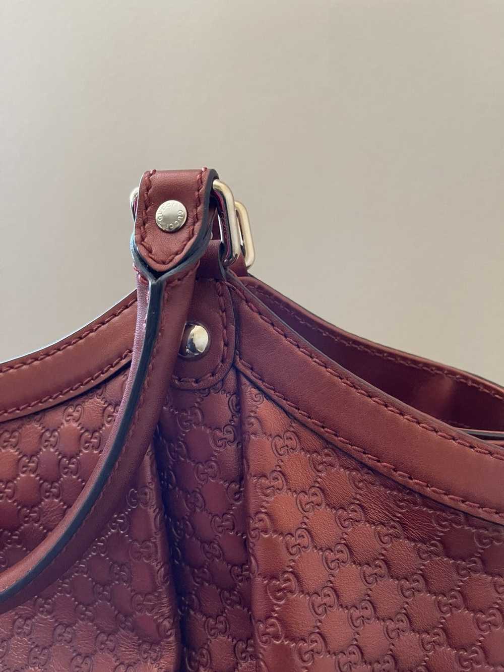 Gucci Silver Guccissima Shoulder Bag Silvery Leather Pony-style calfskin  ref.309461 - Joli Closet