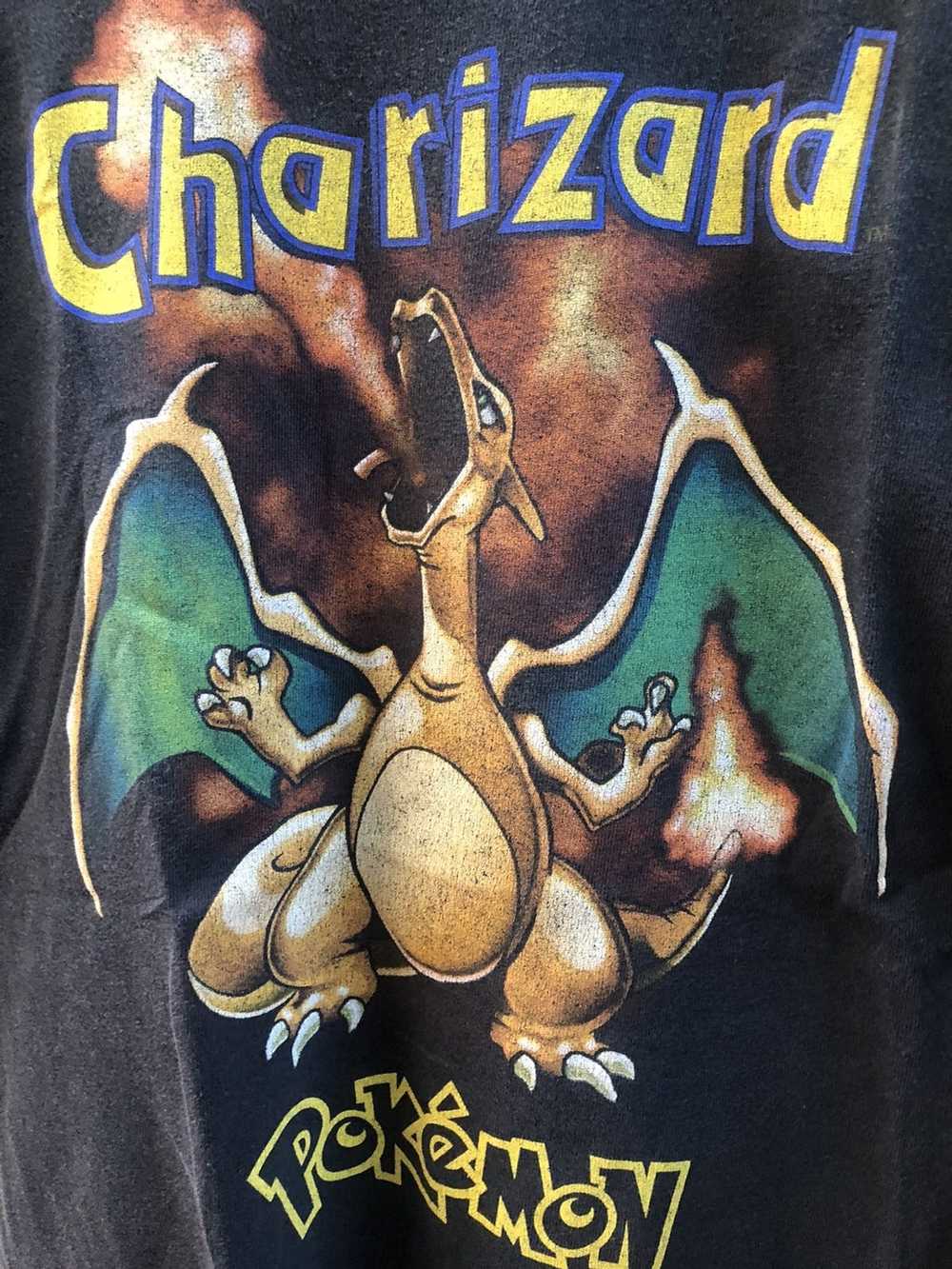 Vintage 1999 Pokémon Charizard Solo - image 3