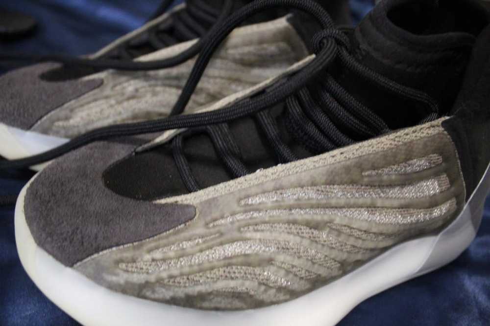 Adidas × Kanye West ADIDAS YEEZY QNTM BASKETBALL … - image 3