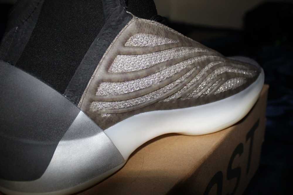 Adidas × Kanye West ADIDAS YEEZY QNTM BASKETBALL … - image 4