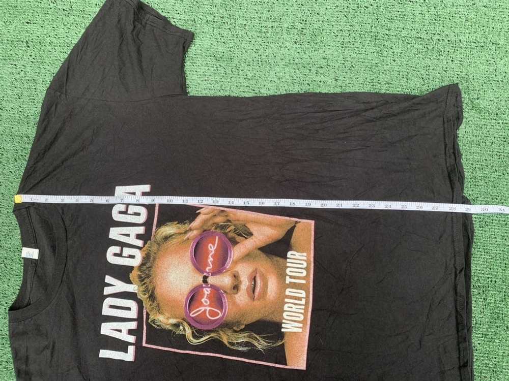 Vintage 2017 Lady Gaga World Tour Tee - image 2