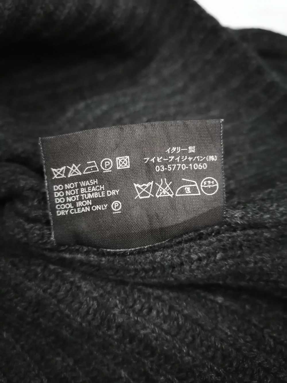 Luxury × Prada Authentic Prada Milano Cashmere Zi… - image 9