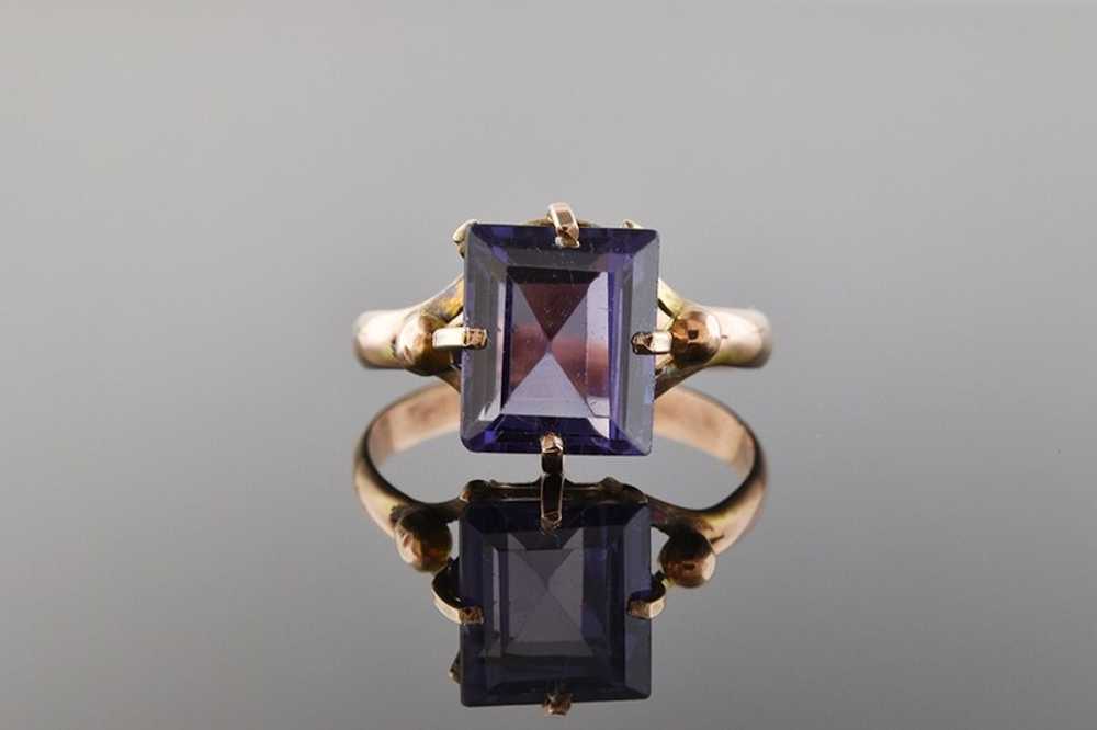 Modest Vintage Ring - image 1
