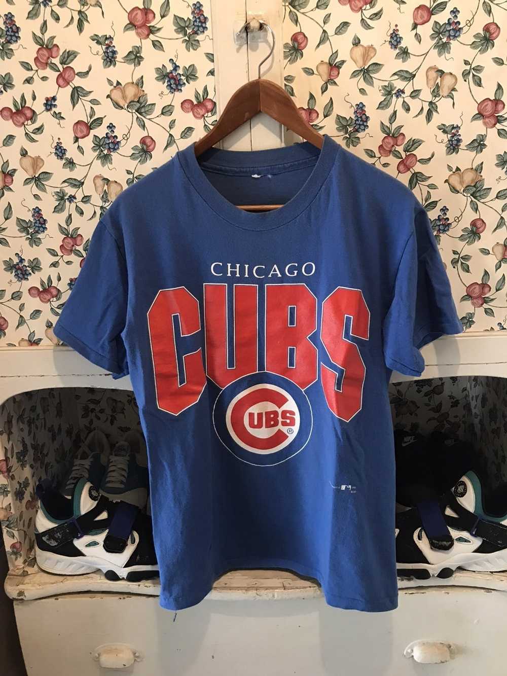 Vtg 90s Chicago Cubs T Shirt Single Stitch Spell Out MLB Baseball  Distressed L