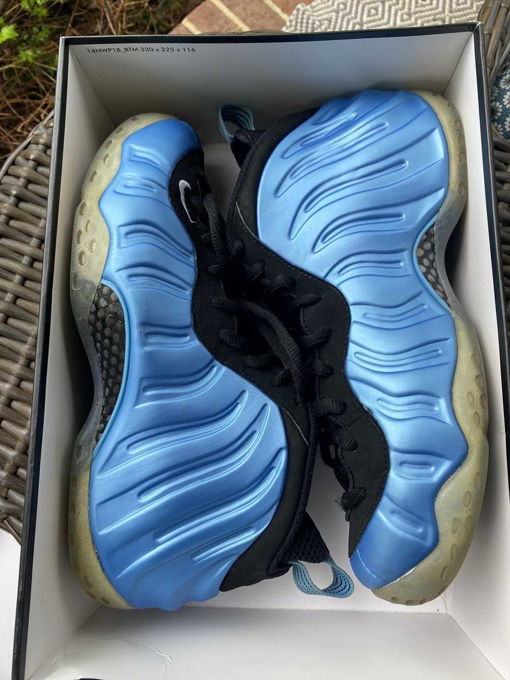 Nike Air Foamposite One University Blue 2016 - image 10