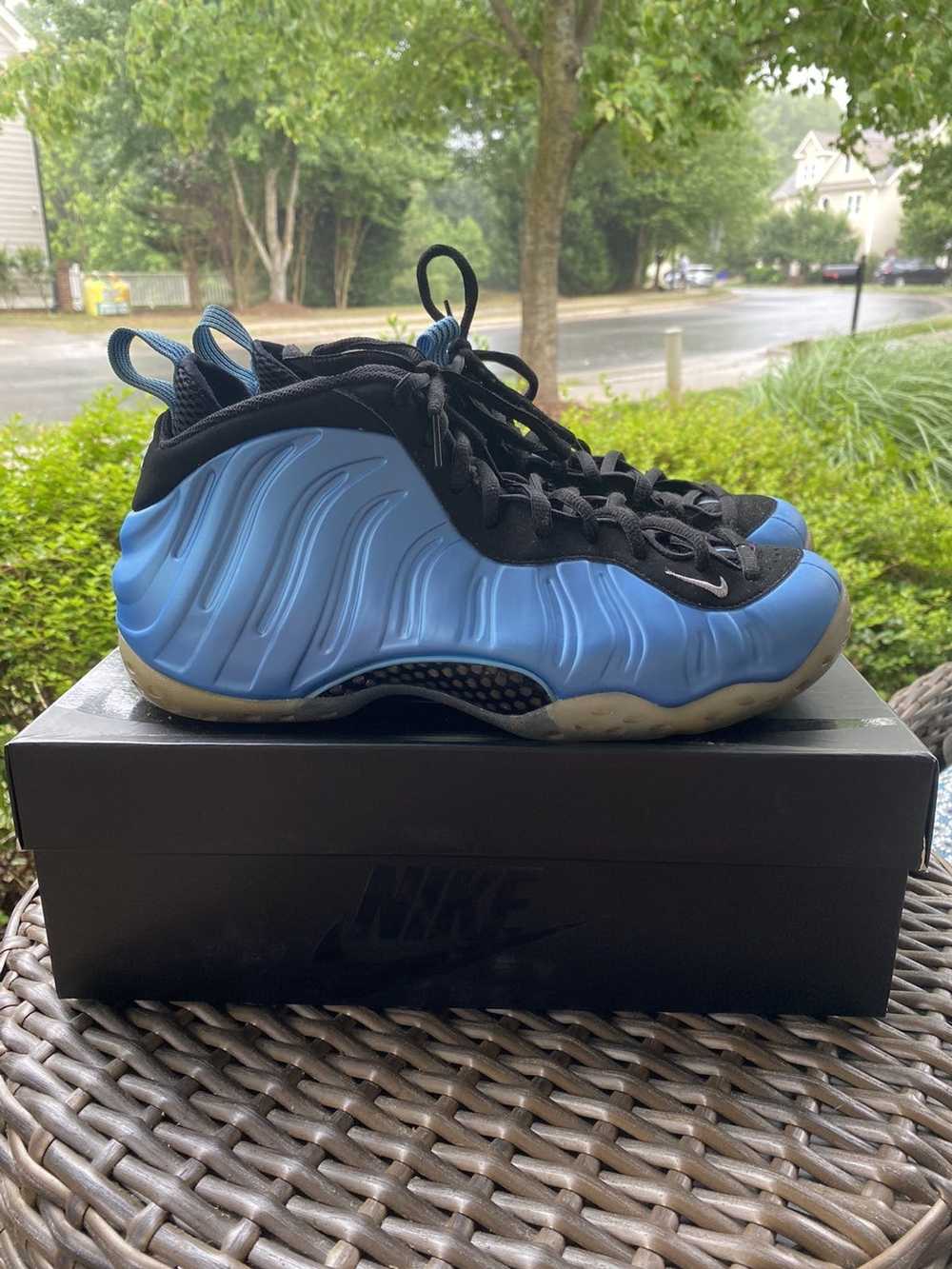 Nike Air Foamposite One University Blue 2016 - image 3