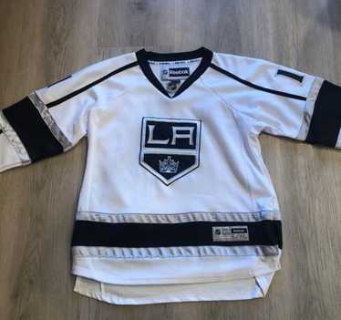 Athlon Sports Luc Robitaille Signed LA Kings Reebok NHL On-Ice Authentic  White Crown Jersey #20 – Size 52 - LA Kings Club LOA