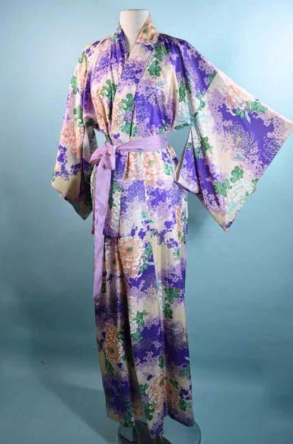 Vintage Lavender Silk Floral Japanese Kimono, Asi… - image 4