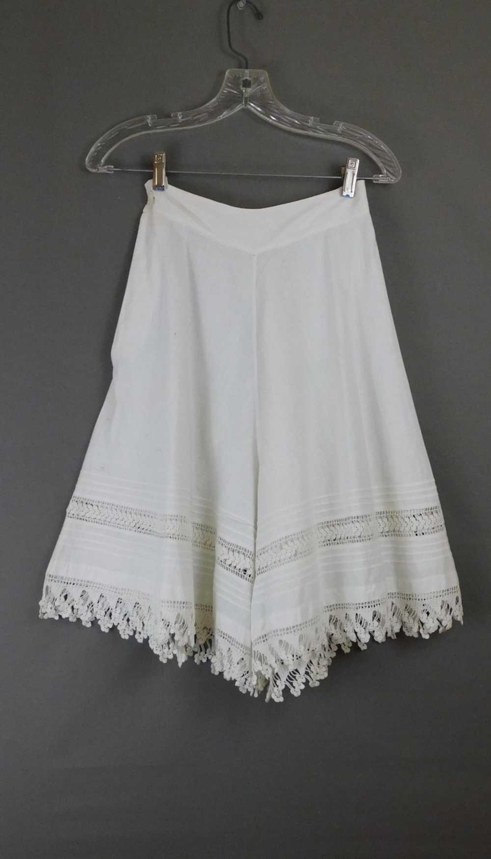 Vintage Edwardian Bloomers with Wide Legs, 1900s … - image 1