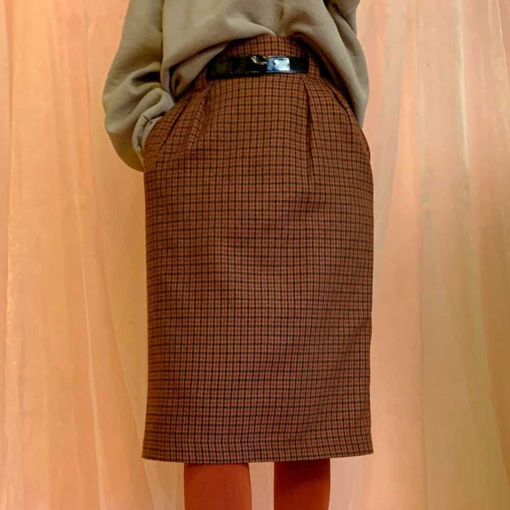 Plaid pleated + belted skirt - image 5