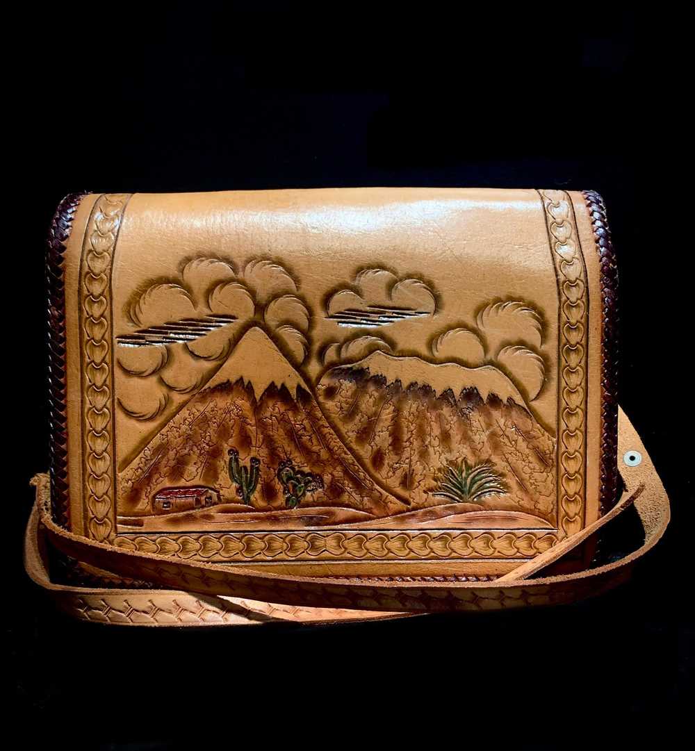 1970s Tooled Purse with Red flowers - image 4
