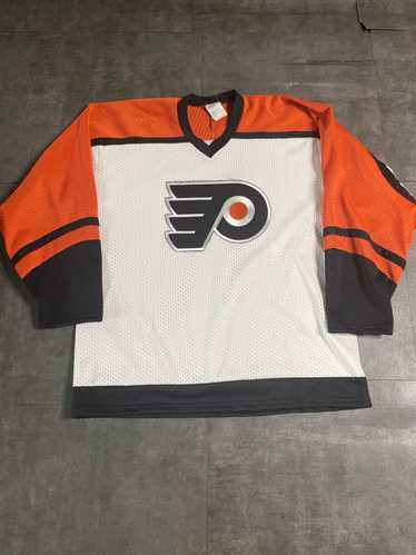 NWT-SM VINTAGE PHILADELPHIA FLYERS 75th & 25th PATCH CCM LICESENED HOCKEY  JERSEY