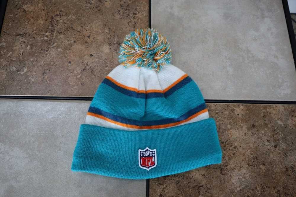 New Era NFL Miami Dolphins Mens One Size Blue Orange Winter Beanie Snow Hat