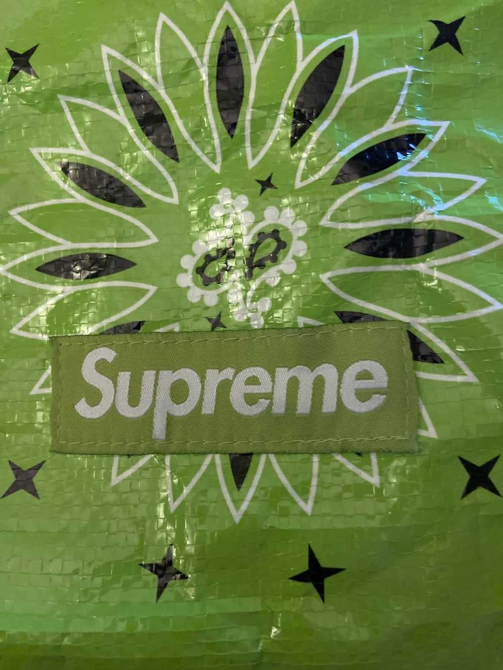 Supreme Supreme Bandana Tarp Side Bag Lime green - image 3