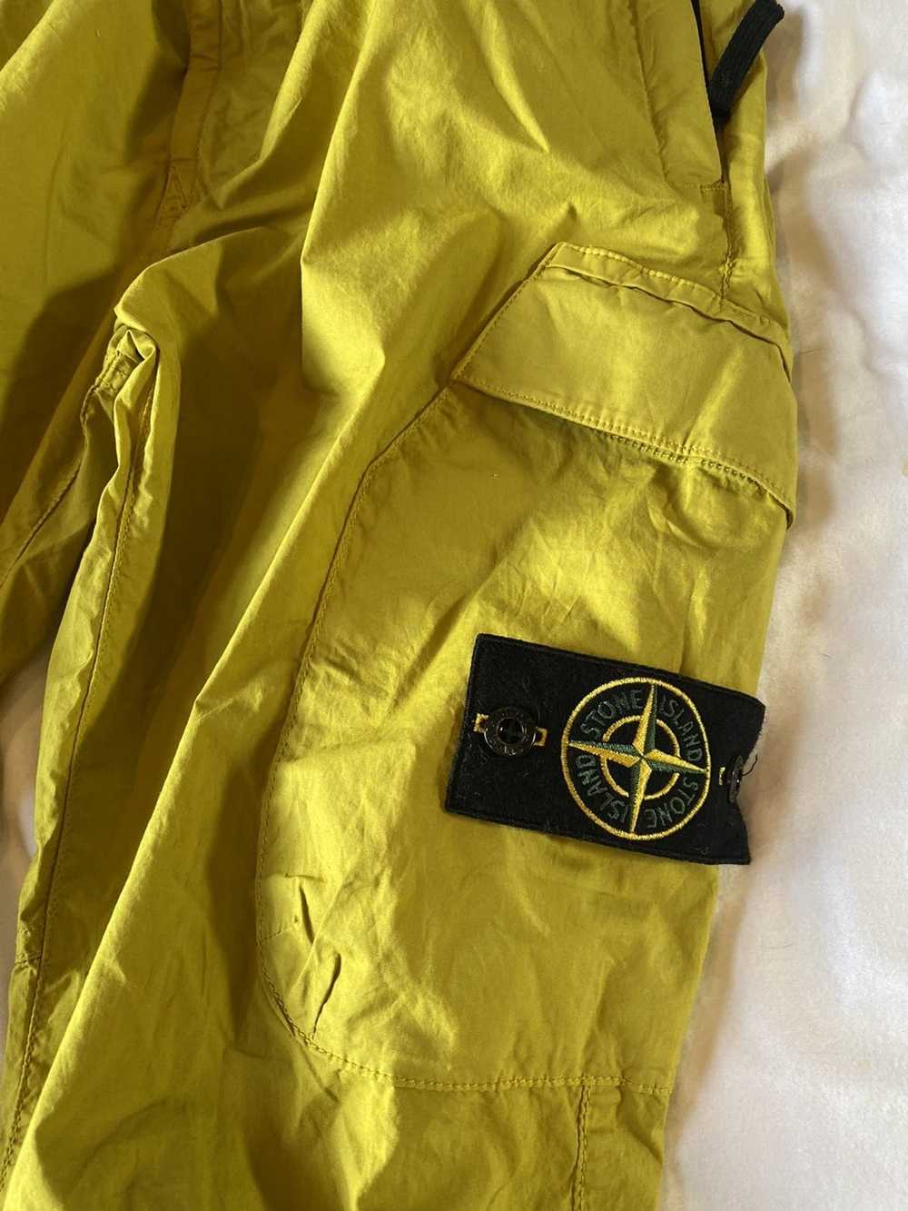 Stone Island Stone island joggers muted yellow - image 3