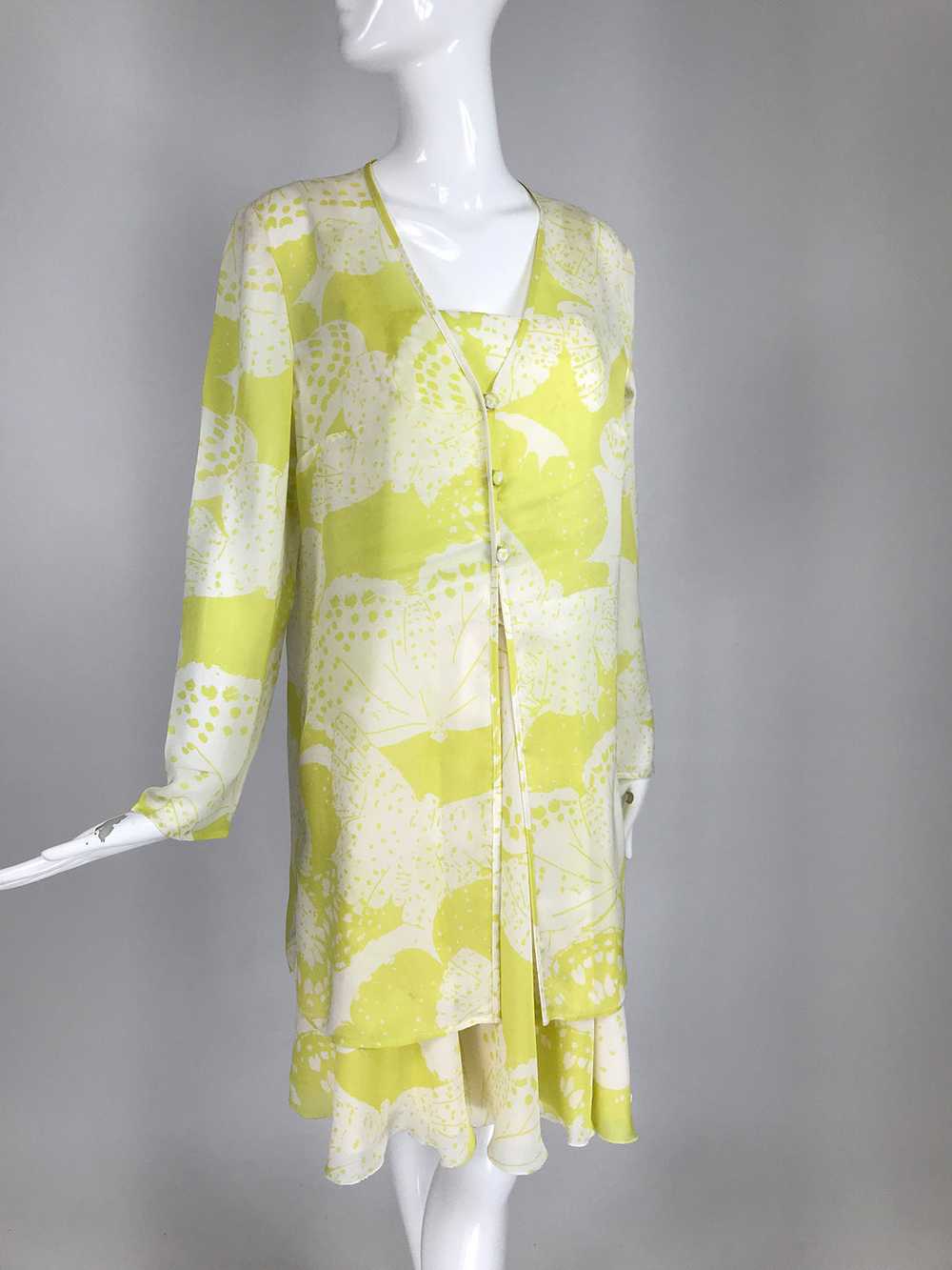 Louis Feraud Printed Citron Silk Chiffon Dress an… - image 9