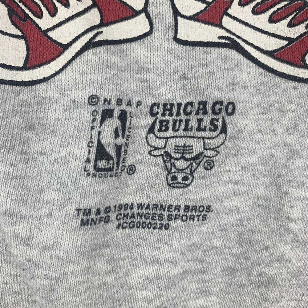 Tultex 1994 Looney Tunes Chicago Bulls Sweatshirt - image 3