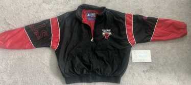 Starter Vintage Starter Chicago Bulls XL Jacket - image 1