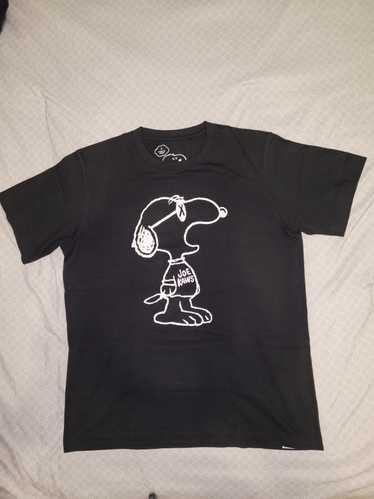 Uniqlo Kaws Collab w Uniqlo Snoopy T-Shirt - image 1