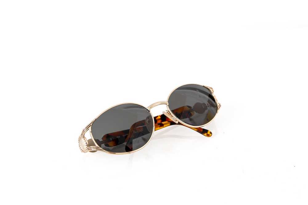 Fendi 90s Tortoise and Gold Frame Sunglasses - image 2
